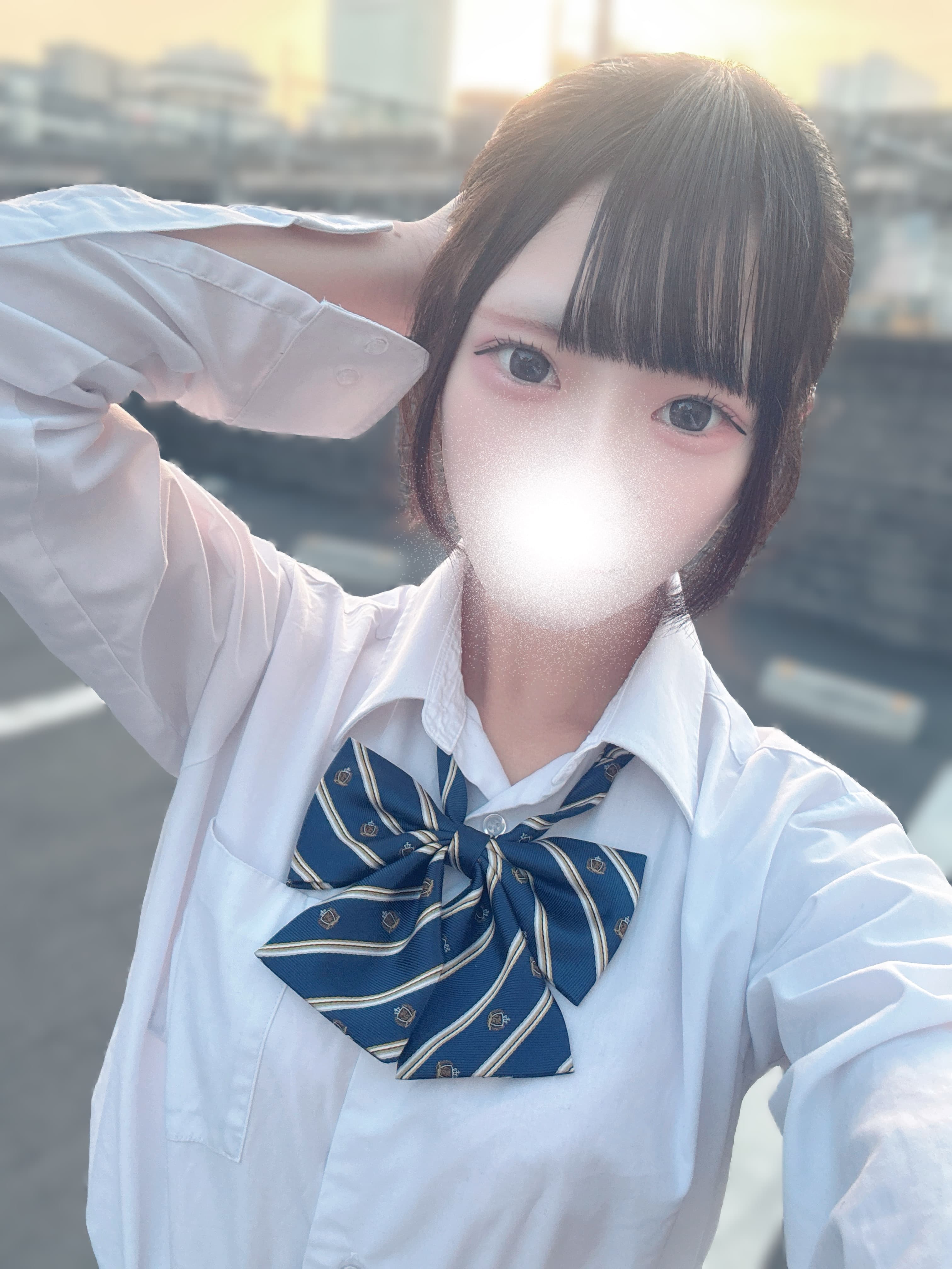 さらら(JK上がりたて18歳）